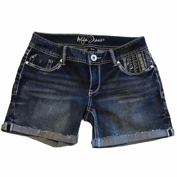 Ariya Pants - Ariya Size 9/10 Denim Short Shorts